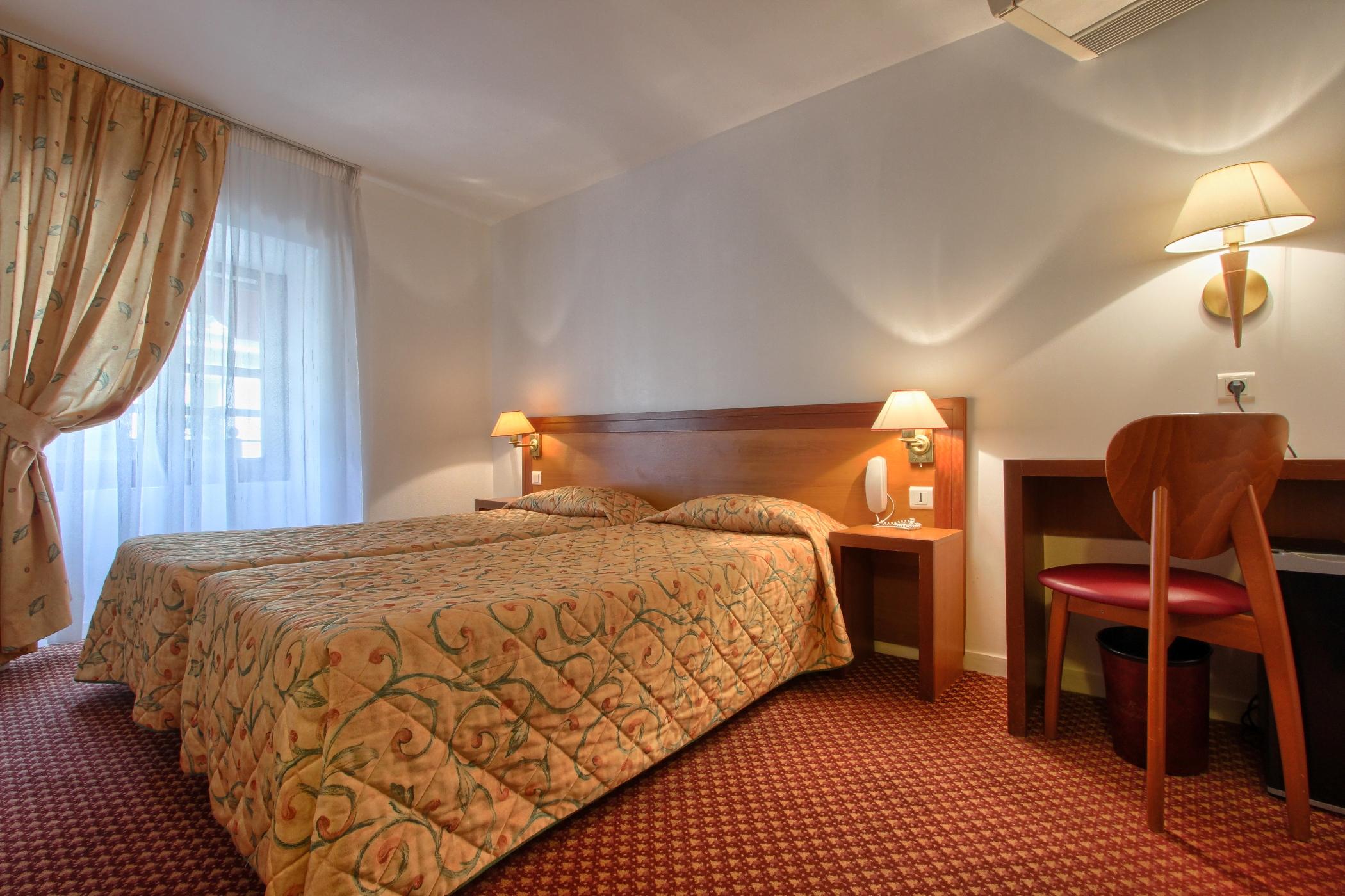 La Dependance Hotel Paris Luaran gambar