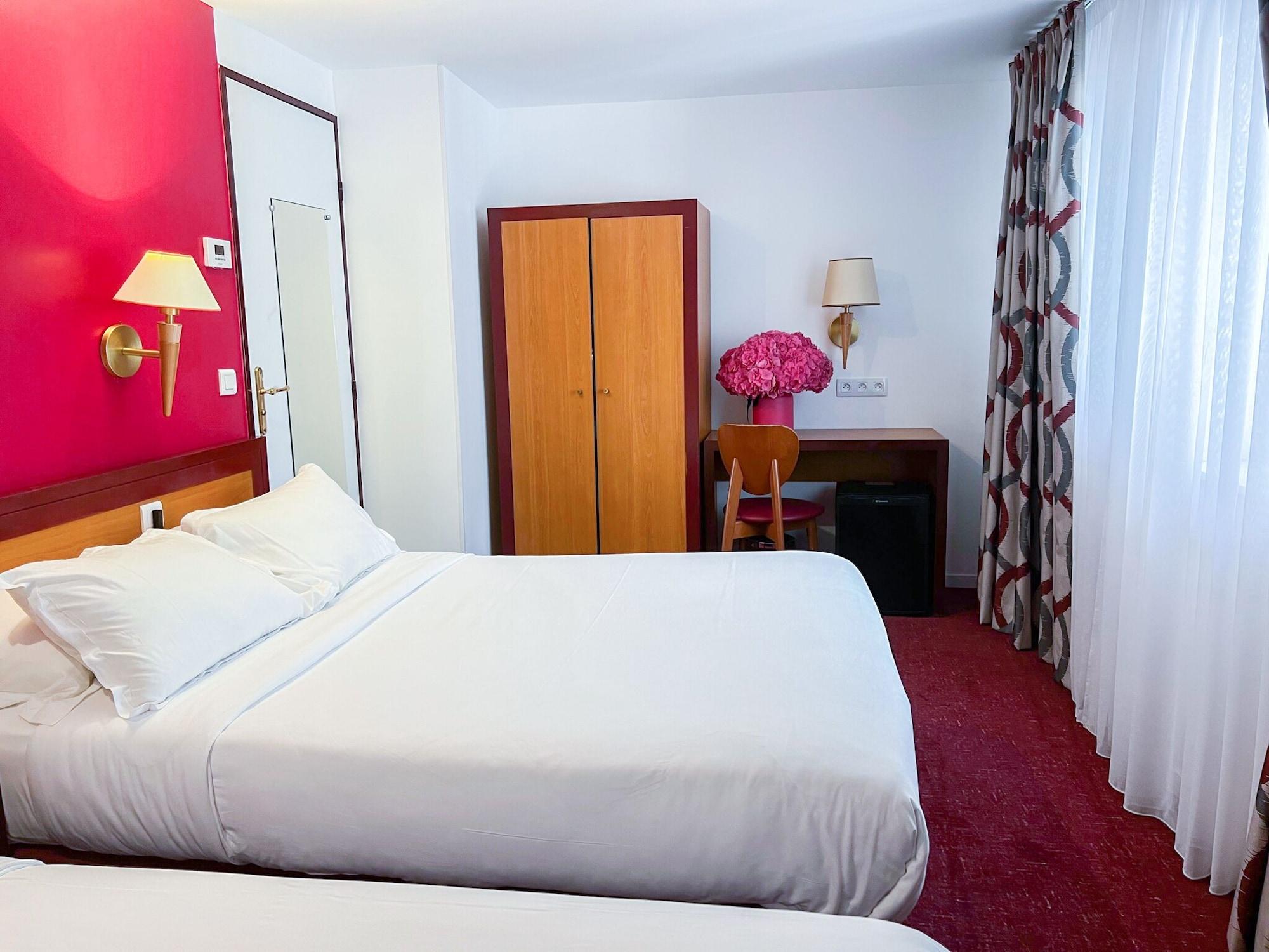 La Dependance Hotel Paris Luaran gambar