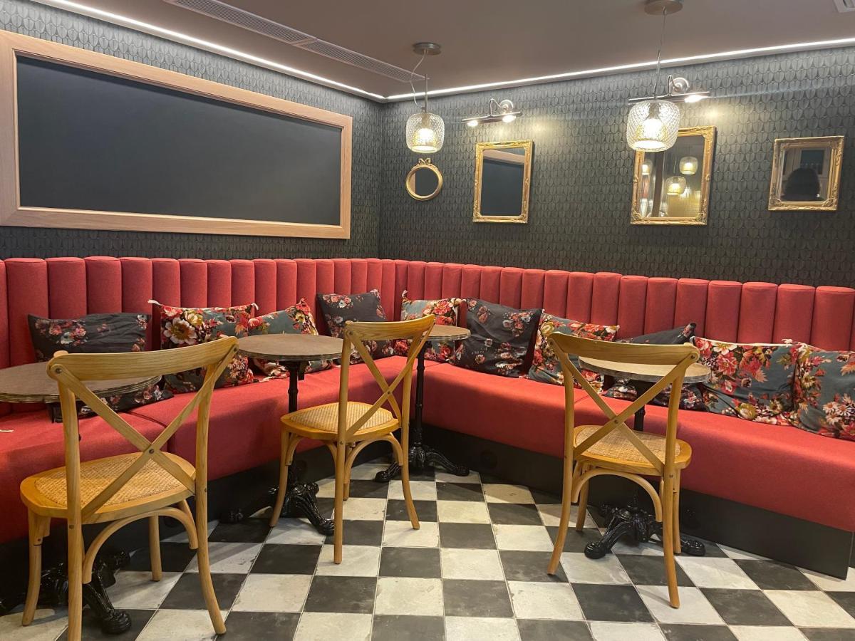 La Dependance Hotel Paris Luaran gambar